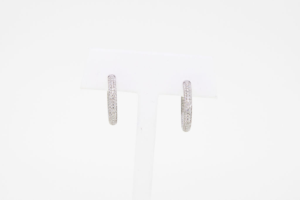 Round Diamond Earrings